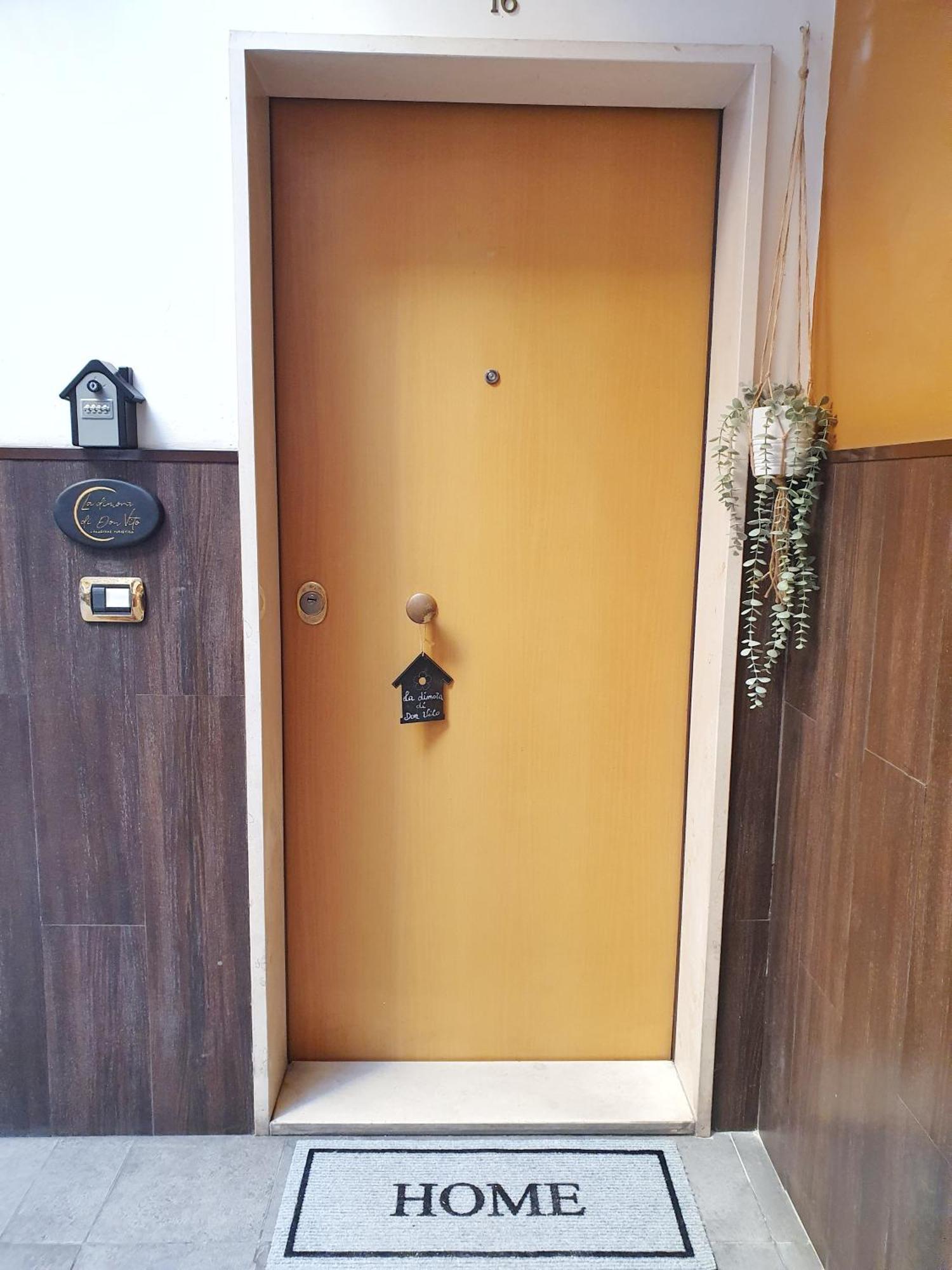 La Dimora Di Don Vito - Appartamento Confortevole Bari Cameră foto
